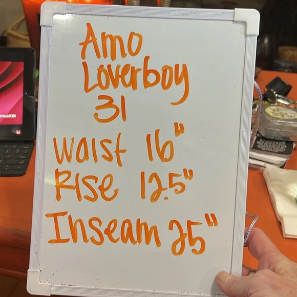 AMO Loverboy Distressed High Rise Denim in Vintage White Size 31 Button Fly - Picture 8 of 15